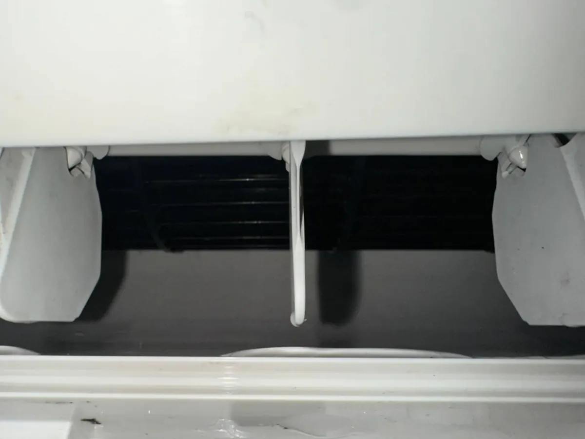 The same air outlet and blower after chemical cleaning